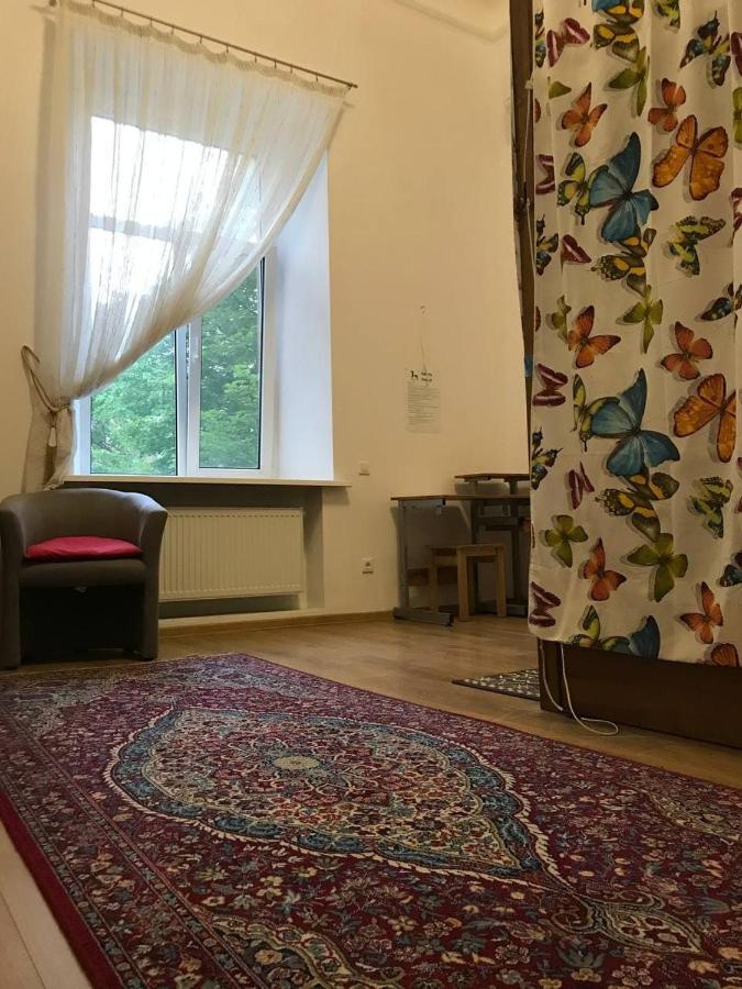 Centro Комнаты И Аппартаменты Hostel Odessa Ngoại thất bức ảnh