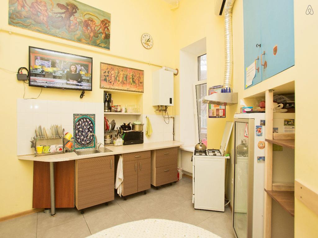 Centro Комнаты И Аппартаменты Hostel Odessa Ngoại thất bức ảnh