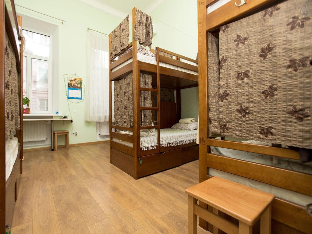 Centro Комнаты И Аппартаменты Hostel Odessa Phòng bức ảnh